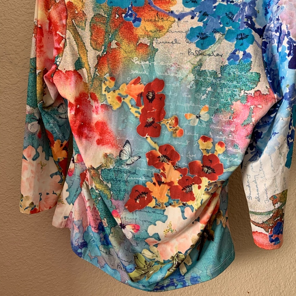 Pullover top - Picture 2 of 3